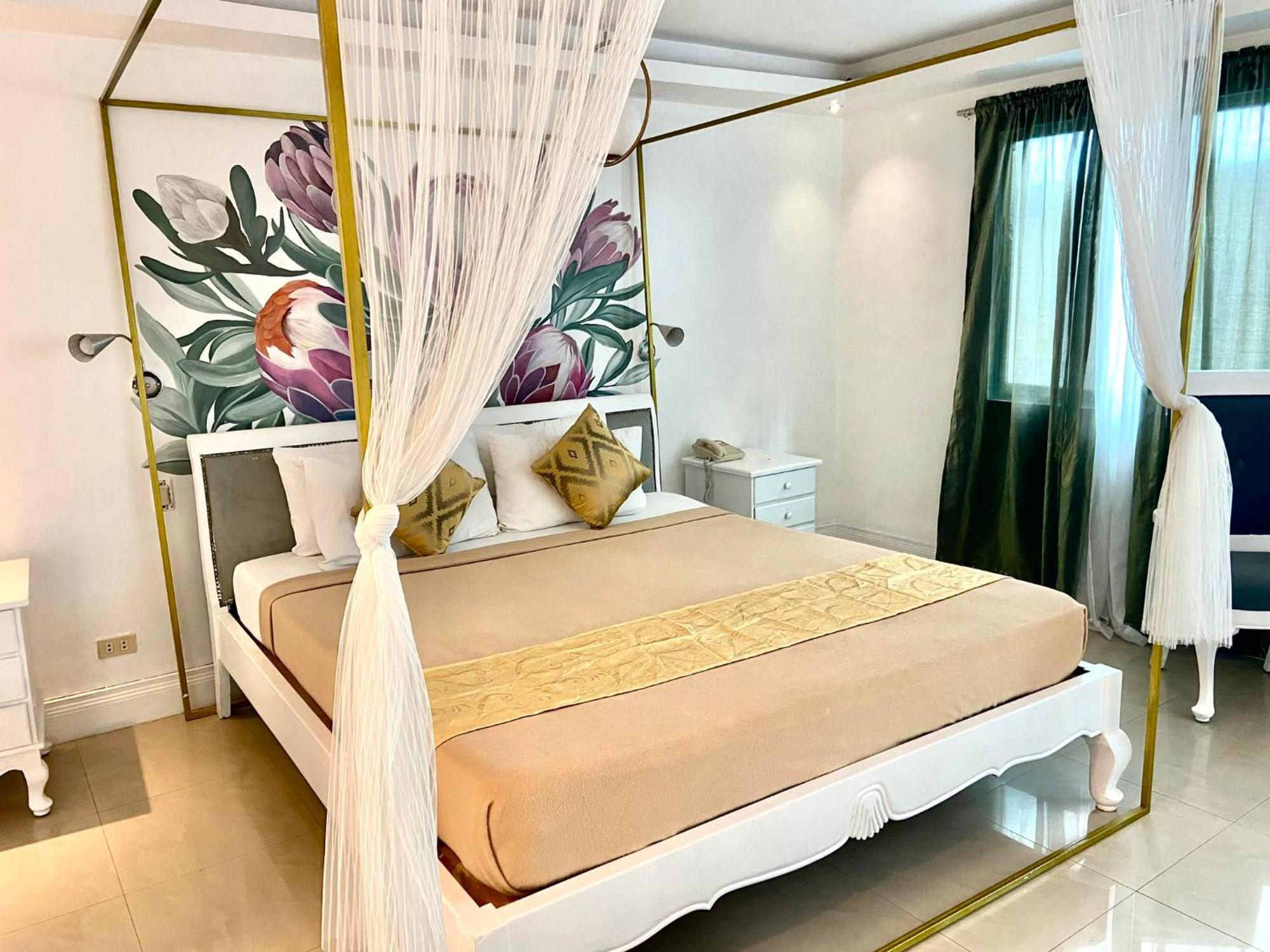 Hotel Euroasia By Bluebookers Angeles Buitenkant foto